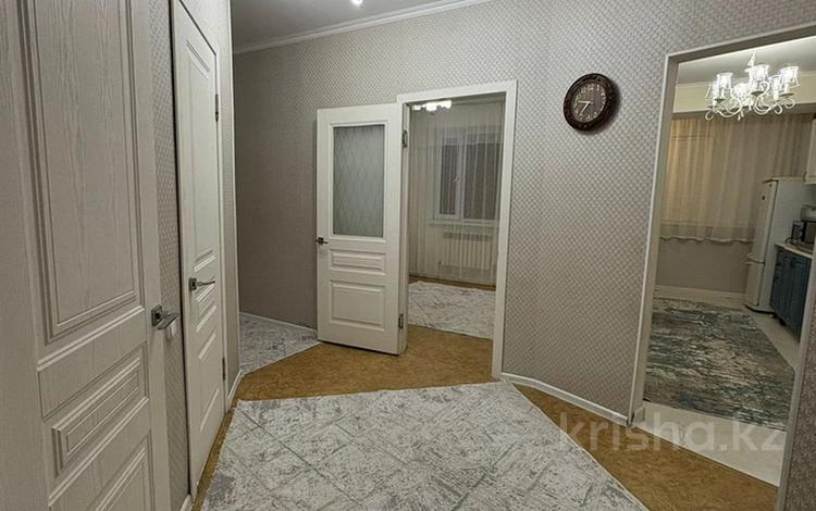 2-комнатная квартира · 60 м² · 2/14 этаж, 32А мкр 9 за 140 000 ₸ в Актау — фото 2