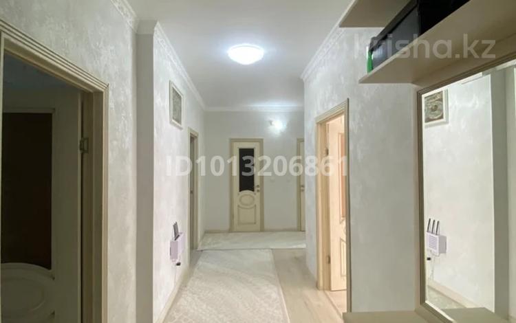 3-бөлмелі пәтер · 94 м² · 1/5 қабат, 13-ш/а. 23, бағасы: 41 млн ₸ в Актау, 13-й мкр — фото 2