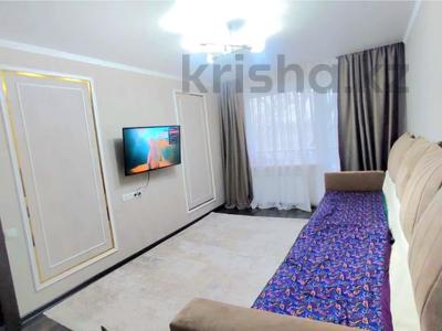 2-бөлмелі пәтер · 43 м² · 5/5 қабат, Майкудук, 17й микрорайон, бағасы: 10.4 млн ₸ в Караганде, Алихана Бокейханова р-н