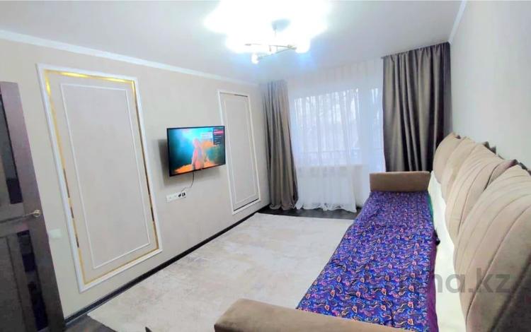 2-бөлмелі пәтер · 43 м² · 5/5 қабат, Майкудук, 17й микрорайон, бағасы: 10.4 млн ₸ в Караганде, Алихана Бокейханова р-н — фото 2