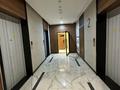2-комнатная квартира, 90 м², 2/16 этаж помесячно, Аль-Фараби за 600 000 〒 в Алматы, Бостандыкский р-н — фото 2