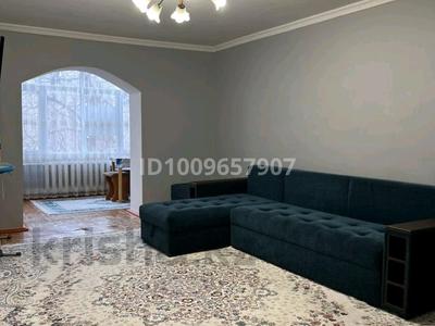 3-бөлмелі пәтер · 53 м² · 2/4 қабат, Таукехана 4, бағасы: 27 млн ₸ в Шымкенте