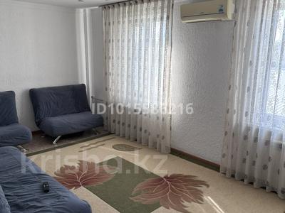3-бөлмелі пәтер · 60 м² · 3/5 қабат, №4 ш/а. 27А — Рынок Сары Арка, бағасы: 400 000 ₸ в Алматы, Ауэзовский р-н