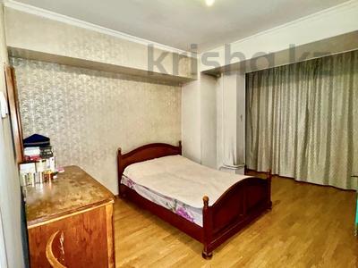 3-комнатная квартира · 76 м² · 2/9 этаж, мкр Аксай-3Б за 39.5 млн 〒 в Алматы, Ауэзовский р-н