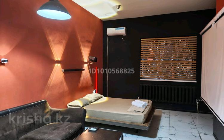 1-комнатная квартира · 30 м² · 1/16 этаж, мкр Тастак-2 273а — Лихачева за 15 000 〒 в Алматы, Алмалинский р-н — фото 2