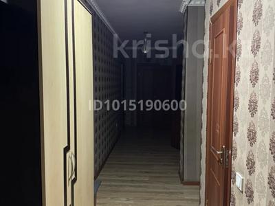 3-бөлмелі пәтер · 80 м² · 2/7 қабат, мкр Акжайык 69, бағасы: 33 млн ₸ в Шымкенте, Абайский р-н