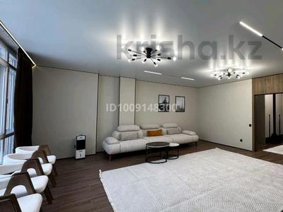 6-комнатная квартира · 155 м² · 2/9 этаж, Бухар Жырау 25 — Возле Триумфальной Арки по Мангилик Ели за ~ 85 млн 〒 в Астане, Есильский р-н