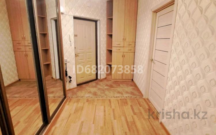3-комнатная квартира · 100 м² · 3/9 этаж, Богенбай батыра 279 за 500 000 ₸ в Алматы, Алмалинский р-н — фото 21
