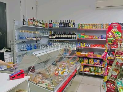Свободное назначение, офисы, магазины и бутики, салоны красоты, медцентры и аптеки, образование, развлечения, кабинеты и рабочие места, студии · 106.5 м² за 600 000 ₸ в Астане, Сарыарка р-н