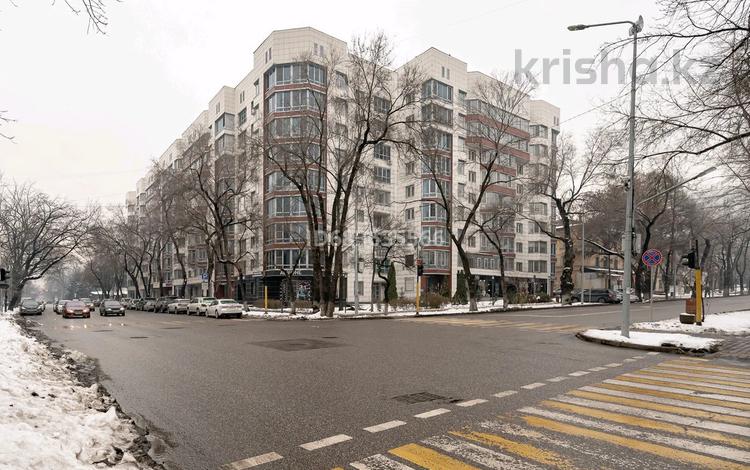 2-комнатная квартира, 65 м², 9/9 этаж, Достык 12 за 80 млн 〒 в Алматы, Медеуский р-н — фото 2