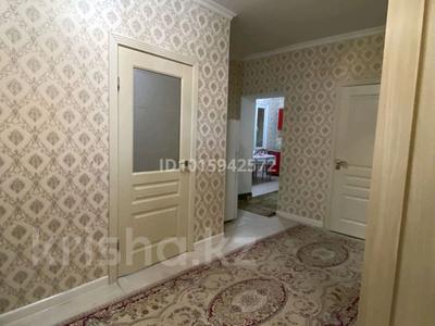 1-комнатная квартира · 58 м² · 4/5 этаж, 6мкр Рауан 12 за 11 млн ₸ в Жанаозен