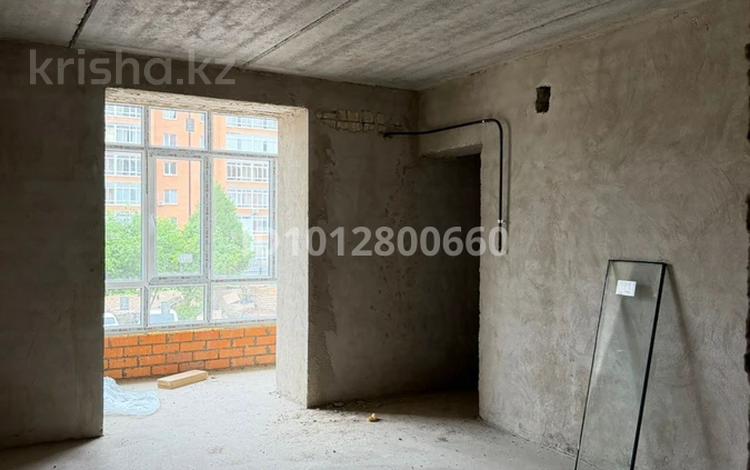 3-бөлмелі пәтер · 102.1 м² · 1/9 қабат, Кеменгер 36, бағасы: 33.5 млн ₸ в Уральске — фото 2