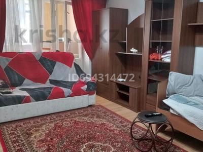 Аренда квартир в Жамбылской обл.: 3-комнатная квартира · 72 м² · 3/5 этаж, Алатау 11 за 180 000 〒 3-комнатная квартира · 72 м² · 3/5 этаж, Алатау 11 за 180 000 〒 в Таразе
