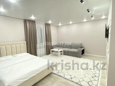 1-комнатная квартира · 35 м² · 2/5 этаж, Сулейманова 20 — Сулейманова-Колбасшы Койгелды за 10 000 〒 в Таразе