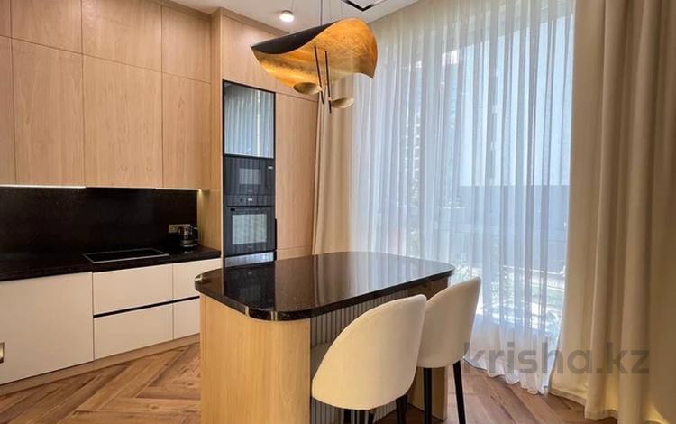 3-комнатная квартира · 130 м² · 8 этаж, Акмешит 9 за 800 000 ₸ в Астане, Есильский р-н — фото 2