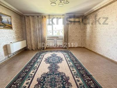 2-бөлмелі пәтер · 70 м² · 5/5 қабат, мкр Нурсат 167, бағасы: 160 000 ₸ в Шымкенте, Каратауский р-н