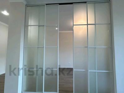 2-бөлмелі пәтер · 60 м² · 5/20 қабат, Жумекен Нажимеденов, бағасы: 32 млн ₸ в Астане, Сарайшык р-н