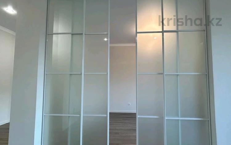 2-бөлмелі пәтер · 60 м² · 5/20 қабат, Жумекен Нажимеденов, бағасы: 32 млн ₸ в Астане, Сарайшык р-н — фото 2