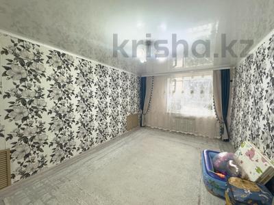 2-комнатная квартира · 47.9 м² · 5/5 этаж, Жаксыгулова 33 за 10.5 млн ₸ в Уральске