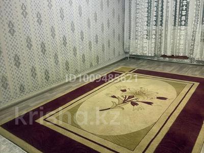 2-комнатная квартира · 50 м² · 2/5 этаж, мкр Каратау 33 за 120 000 〒 в Таразе