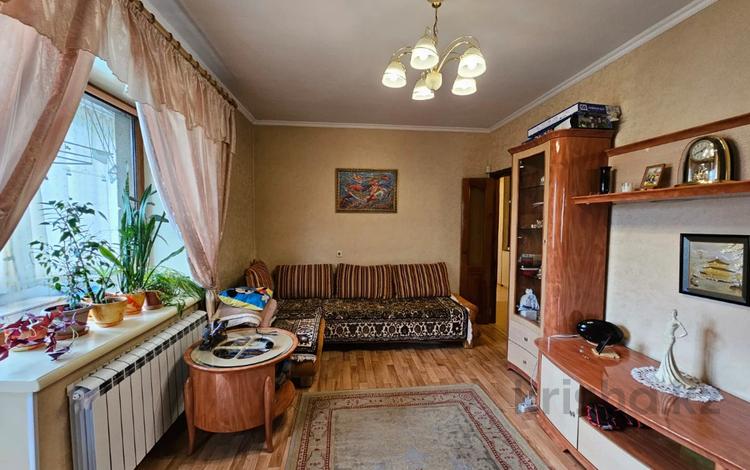 3-комнатная квартира · 64.5 м² · 5/5 этаж, Исаева за 50 млн ₸ в Алматы, Алмалинский р-н — фото 2