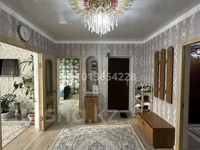 3-бөлмелі пәтер · 77 м² · 4/5 қабат, Мкр Сырдарья 8, бағасы: 200 000 ₸ в 