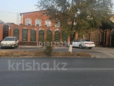 Часть дома · 8 комнат · 500 м² · 8.5 сот., Байтурсунова 180 за 180 млн ₸ в Шымкенте