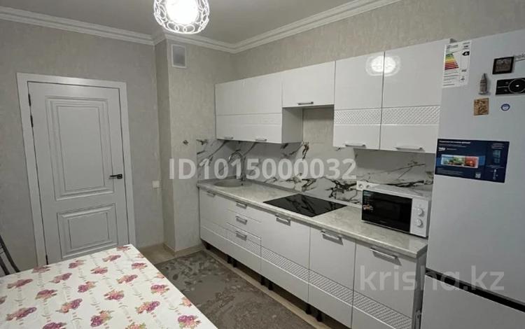 3-комнатная квартира · 70 м² · 3/11 этаж, Сыганак 18 за 45 млн ₸ в Астане, Нура р-н — фото 2