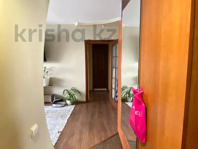 4-комнатная квартира · 93.7 м² · 8/9 этаж, Ауэзова 49 к5 за 29 млн 〒 в Экибастузе