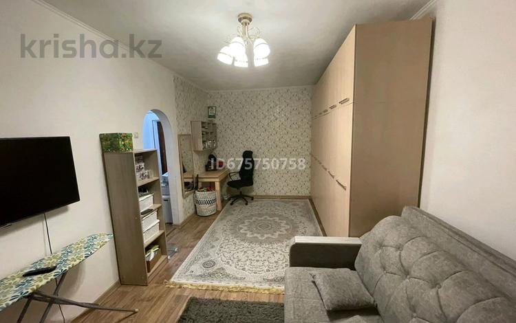 1-комнатная квартира, 30 м², 3/4 этаж, мкр Коктем-2, Бухар-жырау 40 — Байзакова за 23 млн 〒 в Алматы, Бостандыкский р-н — фото 4