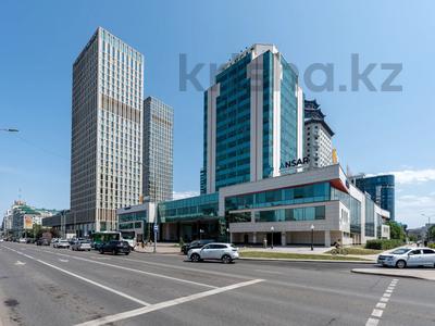 Свободное назначение, офисы, магазины и бутики, общепит, салоны красоты, бани, гостиницы и зоны отдыха, медцентры и аптеки, образование, развлечения · 245.5 м² за 300 млн ₸ в Астане, Есильский р-н