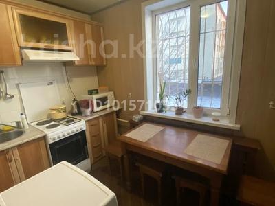 2-комнатная квартира · 49 м² · 2/2 этаж, Ауэзова 9 — Стадион Шахтёр за 180 000 ₸ в Экибастузе