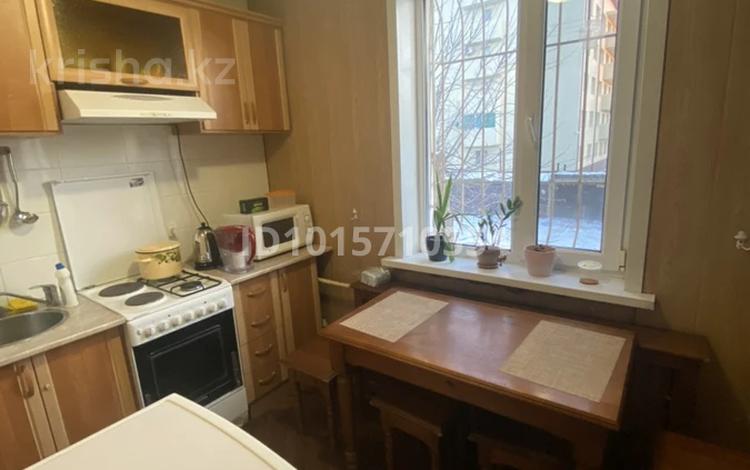 2-комнатная квартира · 49 м² · 2/2 этаж, Ауэзова 9 — Стадион Шахтёр за 180 000 ₸ в Экибастузе — фото 2