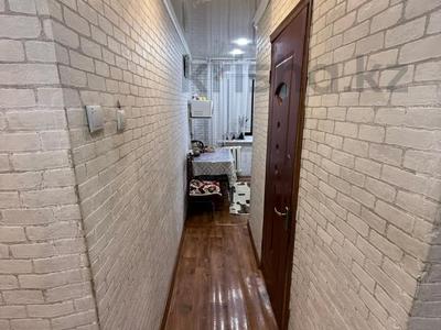 4-комнатная квартира · 59.3 м² · 1/5 этаж, Строителей 26 за 13 млн ₸ в Аксу