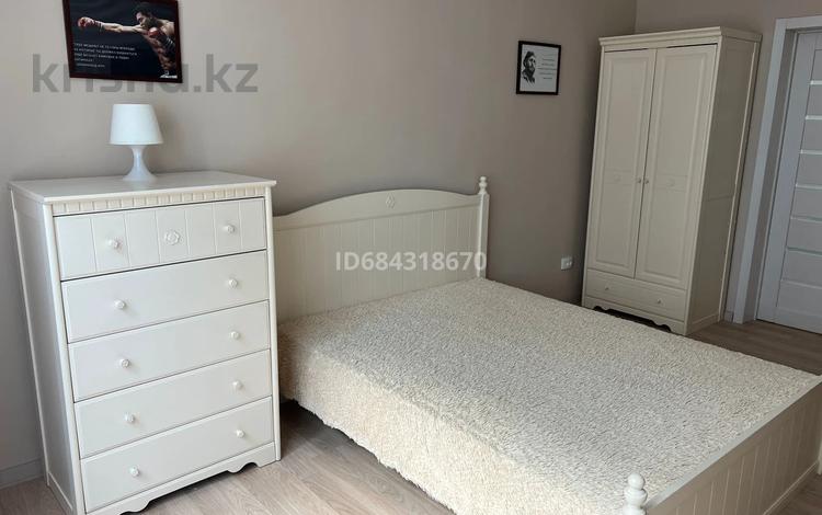 1-комнатная квартира · 42 м² · 2/9 этаж, мкр Думан-2, Думан 2 за 250 000 〒 в Алматы, Медеуский р-н — фото 9