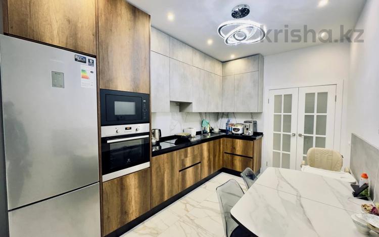 4-комнатная квартира · 100 м² · 10/12 этаж, Тажибаевой за 105 млн ₸ в Алматы, Бостандыкский р-н — фото 22