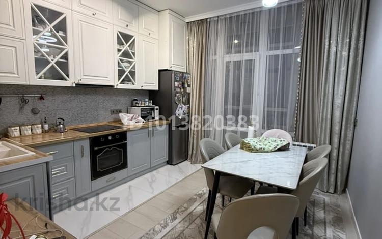 2-комнатная квартира · 68 м² · 4/12 этаж, Торекулова 95 за 68 млн ₸ в Алматы, Алмалинский р-н — фото 2