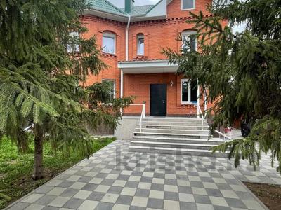 Жеке үй · 5 бөлме · 320.4 м² · 4.5 жүзд., Нурсултана Назарбаева 36, бағасы: 165 млн ₸ в Костанае