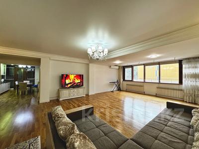 Аренда квартир в Алматы: 5-комнатная квартира · 200 м² · 2/12 этаж, Сейфуллина 499/131 за 1.3 млн 〒 5-комнатная квартира · 200 м² · 2/12 этаж, Сейфуллина 499/131 за 1.3 млн 〒 в Алматы, Алмалинский р-н