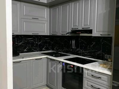 2-комнатная квартира, 70 м², 14/14 этаж помесячно, мкр Алмагуль, Навои 9/1 за 400 000 〒 в Алматы, Бостандыкский р-н