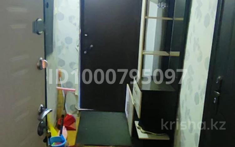 3-комнатная квартира · 65 м² · 9/9 этаж, мкр 12 62 за 17 млн ₸ в Актобе — фото 2