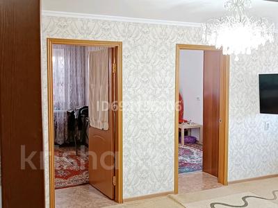 4-комнатная квартира, 63.3 м², 5/5 этаж, Камзина 18 за 19 млн 〒 в Павлодаре