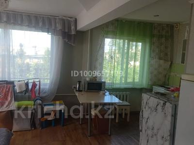 1-бөлмелі пәтер · 30.83 м² · 5/5 қабат, Нурсултан Назарбаева 12 — Дворец спорта, Площадь Ушанова, бағасы: 13.5 млн ₸ в Усть-Каменогорске, Ульбинский