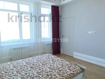 4-комнатная квартира · 111 м², Туркистан 34 за 450 000 ₸ в Астане, Есильский р-н