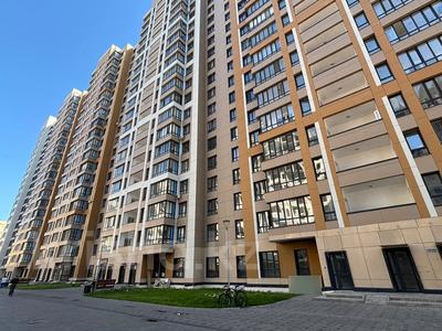 3-бөлмелі пәтер · 90 м² · 13/20 қабат, Жумекен Нажимеденов 33, бағасы: 37.5 млн ₸ в Астане, Сарайшык р-н