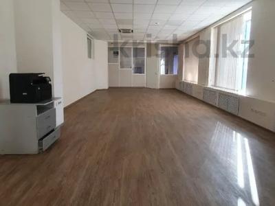Свободное назначение, офисы, магазины и бутики, склады, общепит, образование, развлечения · 300 м² за 108 млн 〒 в Астане, Сарыарка р-н