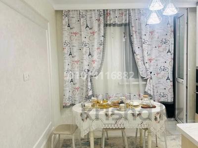 2-комнатная квартира · 59 м² · 9/12 этаж, мкр Акбулак, Байтерекова 87 за 300 000 ₸ в Алматы, Алатауский р-н