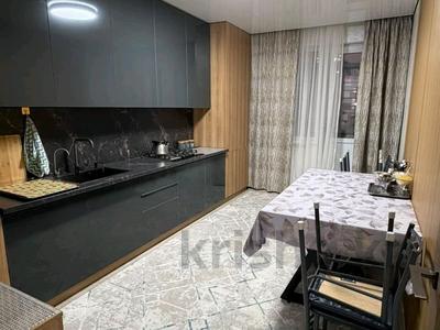 3-комнатная квартира · 78 м² · 2/5 этаж, Улы дала 48 — 15 микрорайон обкомовский дом за 29.5 млн ₸ в Таразе