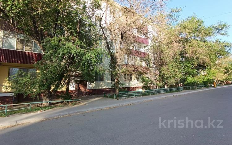 3-комнатная квартира, 65 м², 1/5 этаж помесячно, Авангард 73