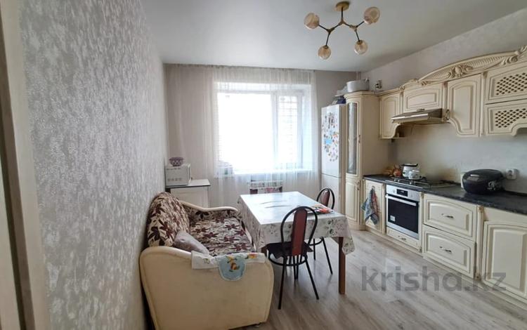 3-комнатная квартира · 98 м² · 7/9 этаж, Мкр. Береке 52 за 49 млн ₸ в Костанае — фото 2